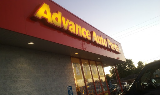 Auto Parts Store «Advance Auto Parts», reviews and photos, 2512 16th St, Bedford, IN 47421, USA
