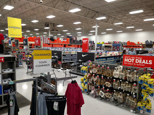 Sporting Goods Store «Academy Sports + Outdoors», reviews and photos, 3201 Lawrence Rd, Wichita Falls, TX 76308, USA