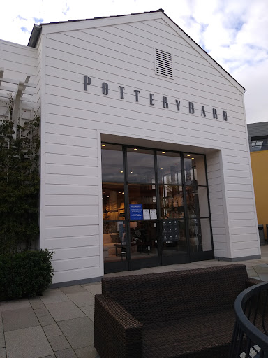 Furniture Store «Pottery Barn», reviews and photos, 1822 Redwood Hwy, Corte Madera, CA 94925, USA