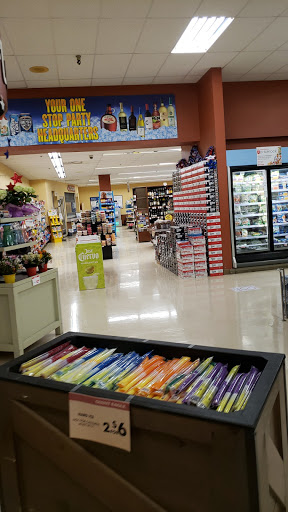 Supermarket «Giant Eagle Supermarket», reviews and photos, 755 S Broadway, Geneva, OH 44041, USA