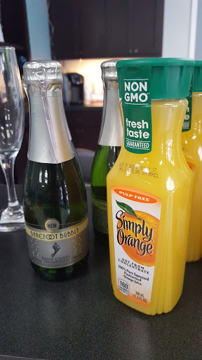 Hair Salon «Lighten Up Hair Salon», reviews and photos, 8229 Shoal Creek Blvd #107, Austin, TX 78757, USA