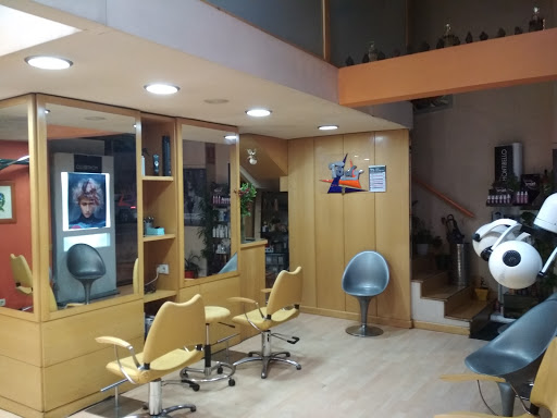Tony Peluquería Salón de Beauty en Burgos, Burgos