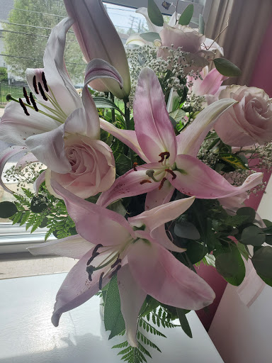 Florist «Forget-Me-Not Florist», reviews and photos, 1083 Park Ave, Cranston, RI 02910, USA