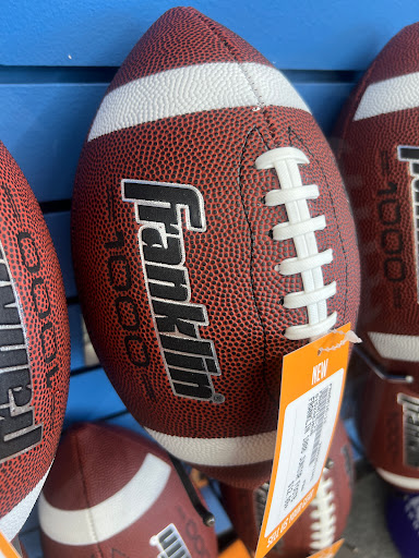 Sporting Goods Store «Play It Again Sports», reviews and photos, 4138 Outer Loop, Louisville, KY 40219, USA