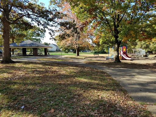 Park «Bruin Park», reviews and photos, 415 Van Buren St, Herndon, VA 20170, USA