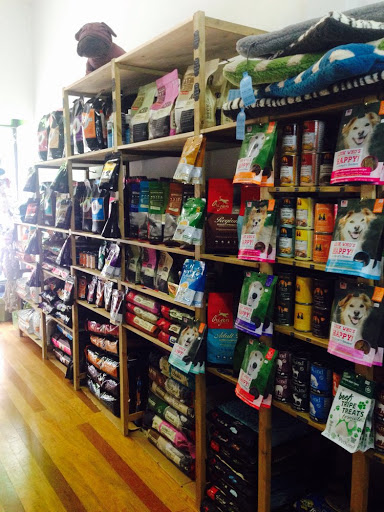 Pet Supply Store «Sprocket & Stone», reviews and photos, 1013 E 53rd St, Chicago, IL 60615, USA