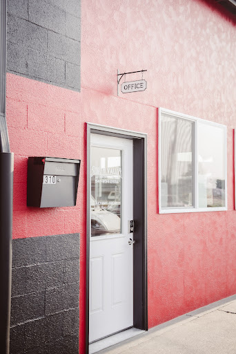 Mechanic «South Valley Automotive & Customs LLC», reviews and photos, 1180 Pacific Hwy W, Junction City, OR 97448, USA