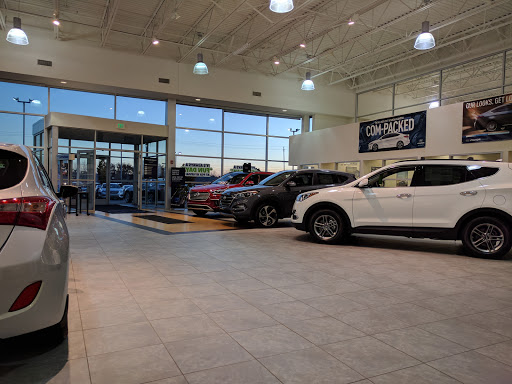 Hyundai Dealer «Fox Hyundai», reviews and photos, 4141 28th St SE, Grand Rapids, MI 49512, USA