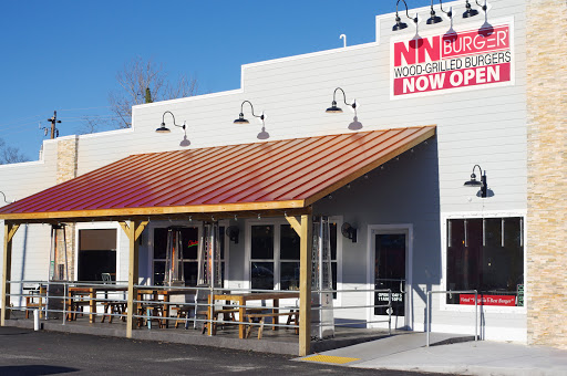 Hamburger Restaurant «NN BURGER - Tappahannock», reviews and photos, 303 Queen St #911, Tappahannock, VA 22560, USA