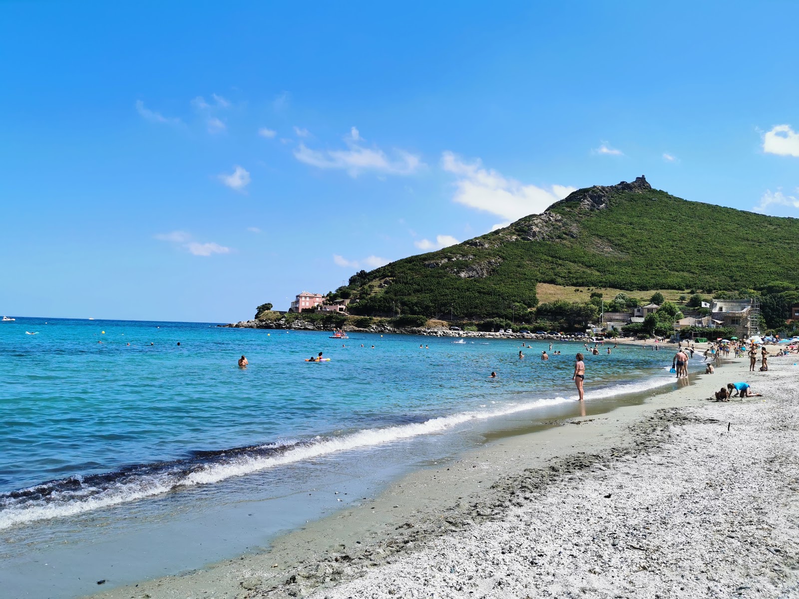 Foto av Pietracorbara strand med ljus sand yta