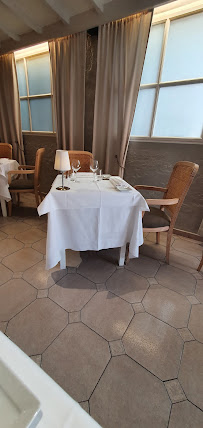 Atmosphère du Restaurant gastronomique L'Ambroisy - Restaurant Vence - n°4