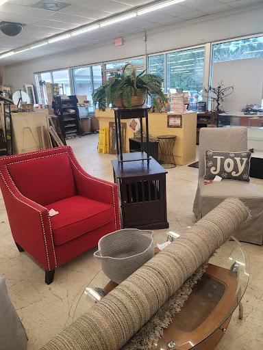 Thrift Store «JUNK 4 UR TRUNK THRIFT STORE», reviews and photos, 5494 New Jesup Hwy, Brunswick, GA 31523, USA