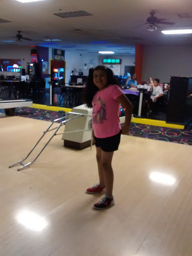 Bowling Alley «Pin Twist Family Entertainment Center», reviews and photos, 308 TX-46, Seguin, TX 78155, USA