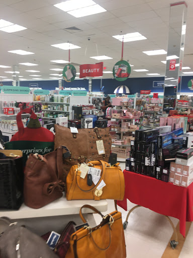 Department Store «Marshalls», reviews and photos, 1005 Paradise Rd, Swampscott, MA 01907, USA