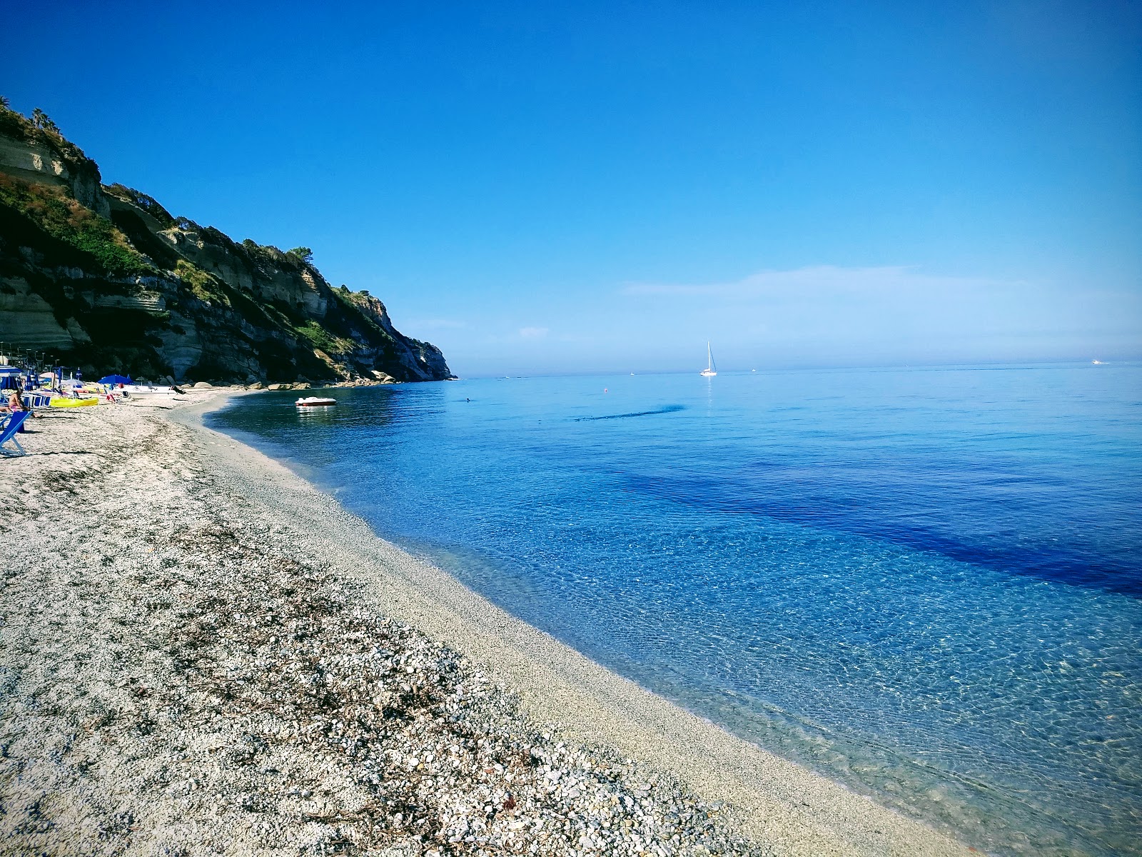 Spiaggia la Scalea'in fotoğrafı çok temiz temizlik seviyesi ile