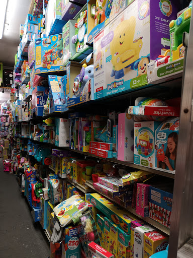 Toy Store «Toys & Bags Corp», reviews and photos, 2845 Steinway St, Astoria, NY 11103, USA