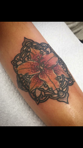 Explore tattoo ideas for collarbone, creative tattoo ideas in Camarillo, available at BONE DEEP TATTOO