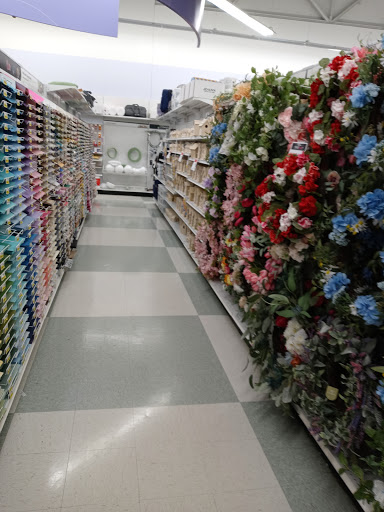 Fabric Store «Jo-Ann Fabrics and Crafts», reviews and photos, 20550 E 13 Mile Rd, Roseville, MI 48066, USA