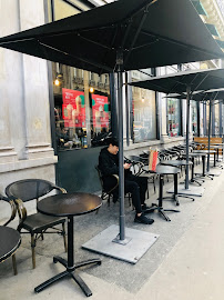 Atmosphère du Café Starbucks à Paris - n°16