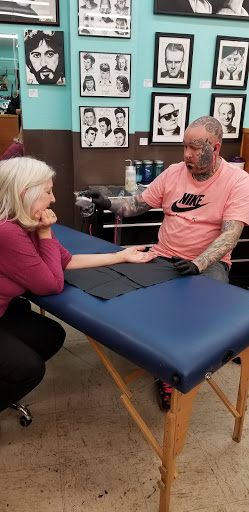 Tattoo Shop «Sunken Ship Tattoos», reviews and photos, 1301 Hewitt Ave, Everett, WA 98201, USA