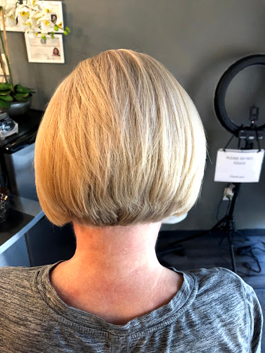 Beauty Salon «Shear Madness Salon - Kingwood», reviews and photos, 2510 Mills Branch Dr, Kingwood, TX 77345, USA