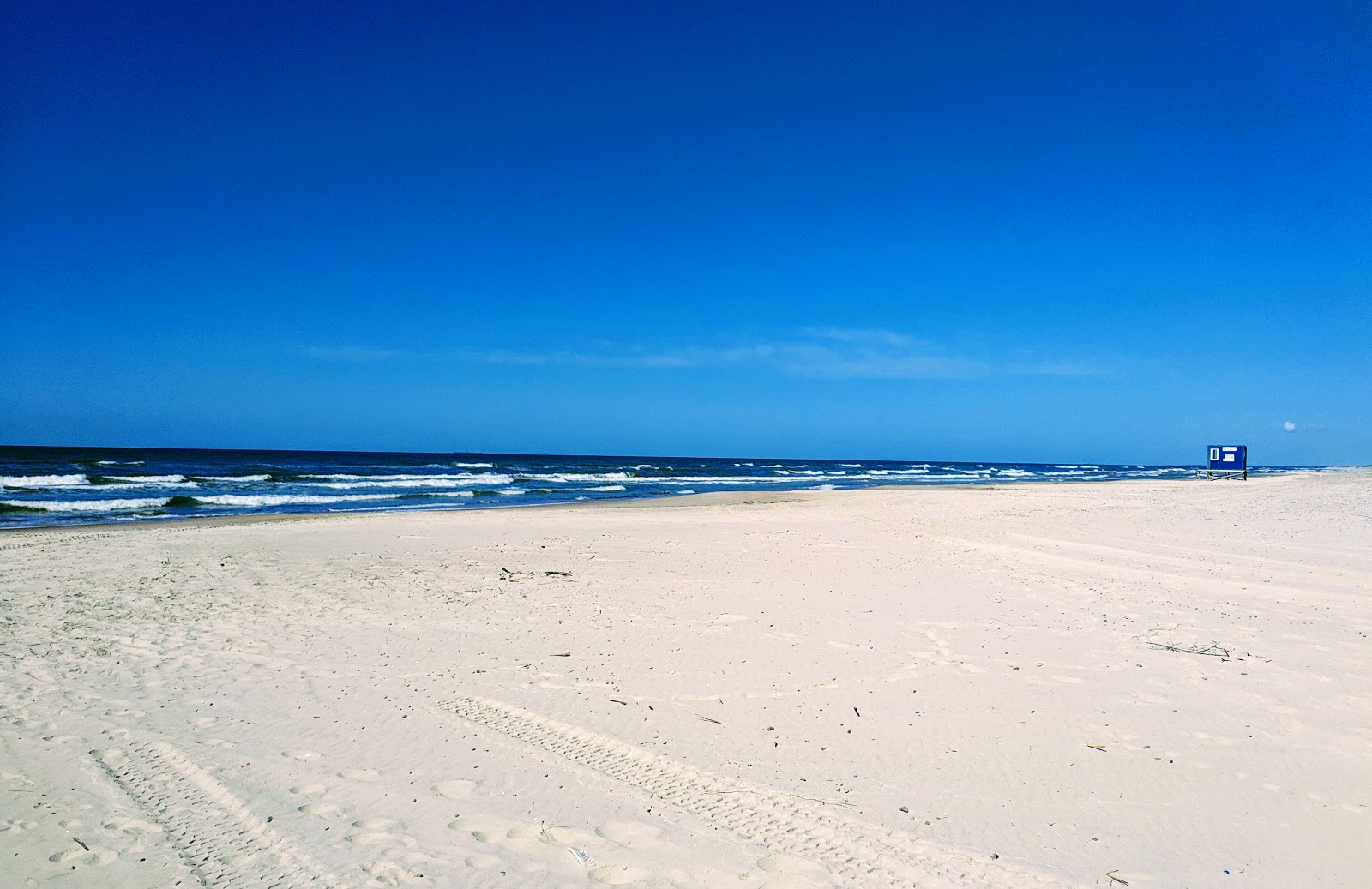 Foto av Edge beach med lång rak strand