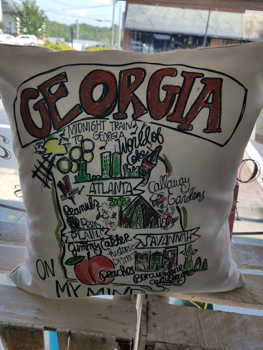 Gift Shop «GEORGIA THREADS Apparel and Gifts», reviews and photos, 98 E Main St NE, Buford, GA 30518, USA