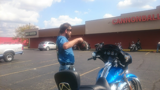 Motorcycle Repair Shop «Wabash Valley Harley-Davidson, Inc.», reviews and photos, 3912 US-41, Terre Haute, IN 47802, USA