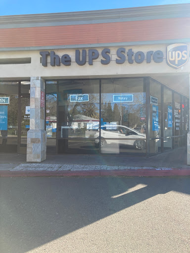 Shipping and Mailing Service «The UPS Store», reviews and photos, 5150 Fair Oaks Blvd #101, Carmichael, CA 95608, USA