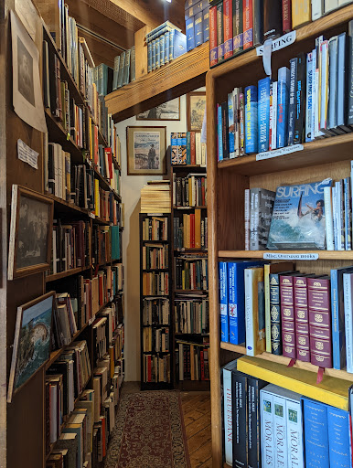 Book Store «D G Wills Books», reviews and photos, 7461 Girard Ave, La Jolla, CA 92037, USA