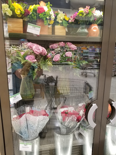 Drug Store «Walgreens», reviews and photos, 1490 Rock Springs Rd, Apopka, FL 32712, USA