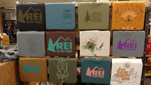 Camping Store «REI», reviews and photos, 6100 Dobbin Rd, Columbia, MD 21045, USA