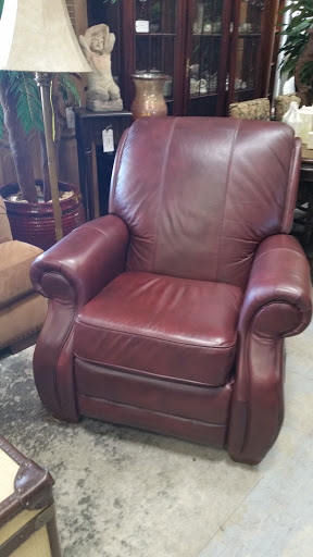 Furniture Store «Timeless Treasures Home Consignment», reviews and photos, 4554 Broad St #120, San Luis Obispo, CA 93406, USA