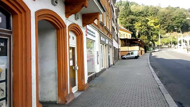 Recenze na Karls grill bar v Děčín - Restaurace
