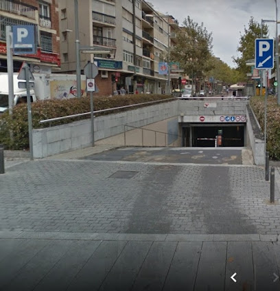 Parking [P] Parking Gramepark Rambla Sant Sebastià | Parking Low Cost en Sta Coloma de Gramanet – Barcelona