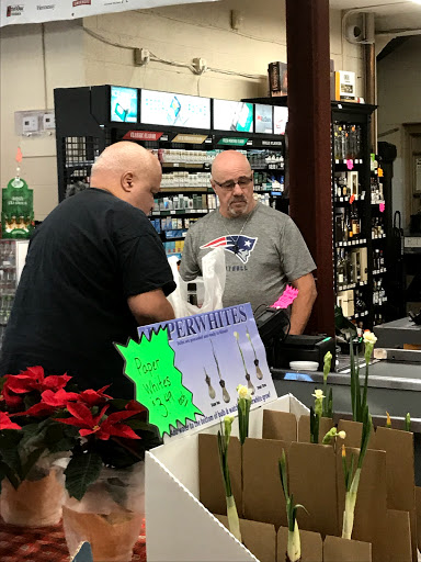 Caterer «Pages Groceries & Liquors», reviews and photos, 458 Pearl St, Stoughton, MA 02072, USA