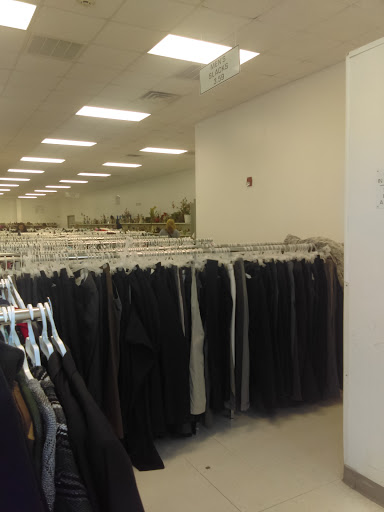 Thrift Store «GCF Donation Center & Store (Wilmington South)», reviews and photos