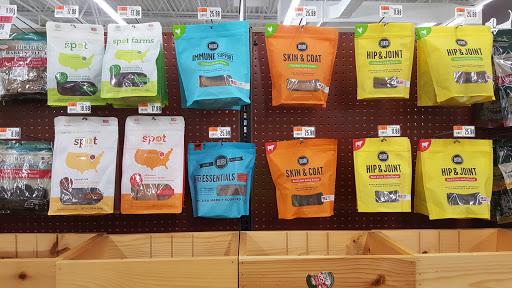 Pet Supply Store «Pet Supplies Plus», reviews and photos, 9500 Dorchester Rd #350, Summerville, SC 29485, USA