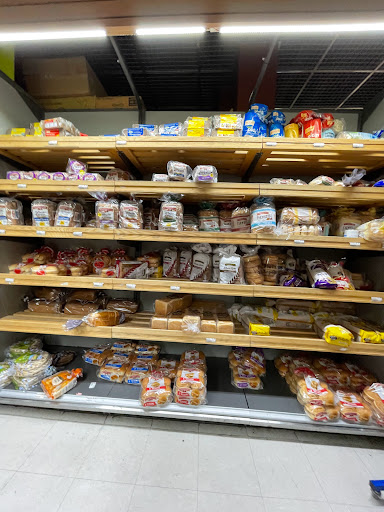 Grocery Store «Streets Market & Cafe», reviews and photos, 222 N Charles St, Baltimore, MD 21201, USA