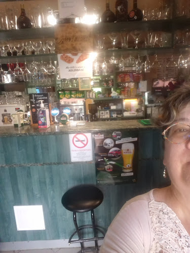 Schmidt Györgyné - Adler Söröző