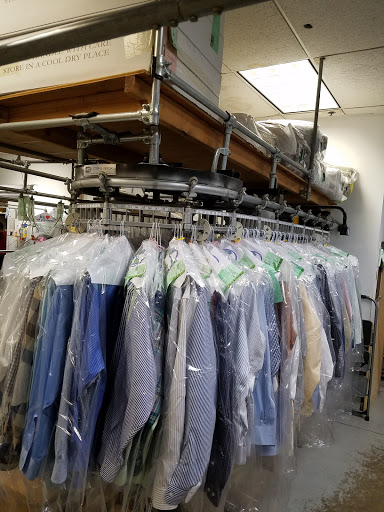Dry Cleaner «Village Cleaners At the Hills», reviews and photos, 462 US Highway 202 206, Bedminster Township, NJ 07921, USA