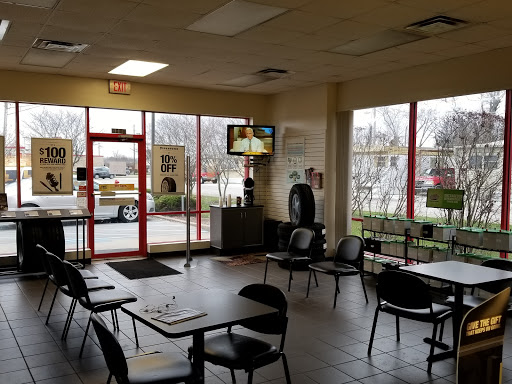 Tire Shop «Tires Plus», reviews and photos, 2520 E Main St, Plainfield, IN 46168, USA