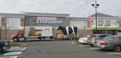Grocery Store «Stop & Shop», reviews and photos, 1135 Farmington Ave, Berlin, CT 06037, USA