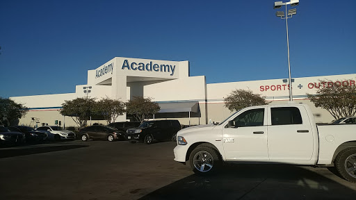 Sporting Goods Store «Academy Sports + Outdoors», reviews and photos, 1351 S Interstate Hwy 35, Round Rock, TX 78664, USA
