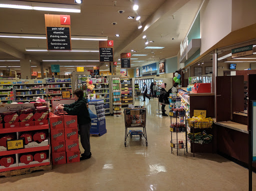 Grocery Store «Safeway», reviews and photos, 15332 Aurora Ave N, Shoreline, WA 98133, USA