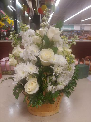 Grocery Store «Safeway», reviews and photos, 1891 Pioneer Pkwy E, Springfield, OR 97477, USA