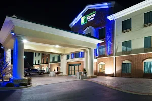 Holiday Inn Express & Suites Little Rock-West, an IHG Hotel image