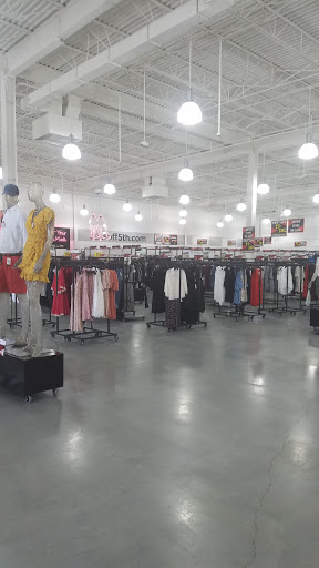 Department Store «Saks OFF 5TH», reviews and photos, 2500 Fashion Center Blvd, Christiana, DE 19702, USA