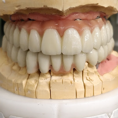 DENT KARŞIYAKA Özel Çok Amaçlı Diş Protez Labaratuvarı