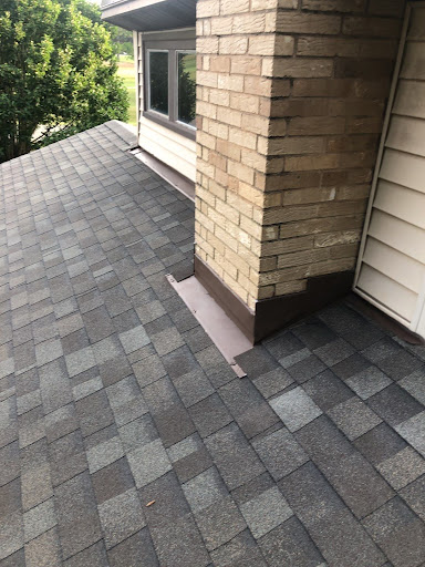 Roofing Contractor «Advantage Roofing Co.», reviews and photos, 5610 Old Bullard Rd, Tyler, TX 75703, USA